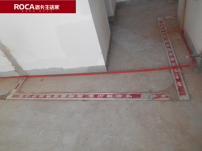 �Ͼ���ů ů��Ƭ ������{(di��o) �����ˮ ���bů��Ƭ